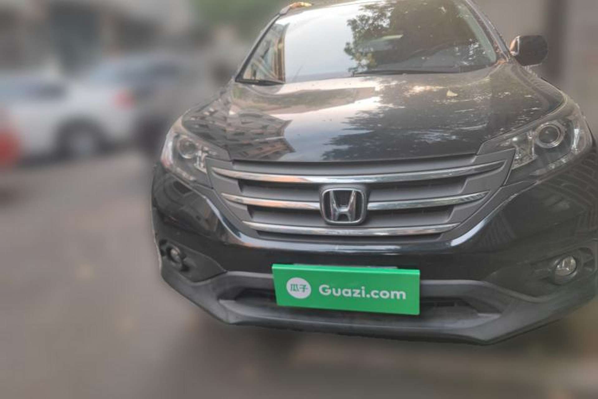 Used Honda CR-V 2013 2.4L two-wheel drive luxury version Front
