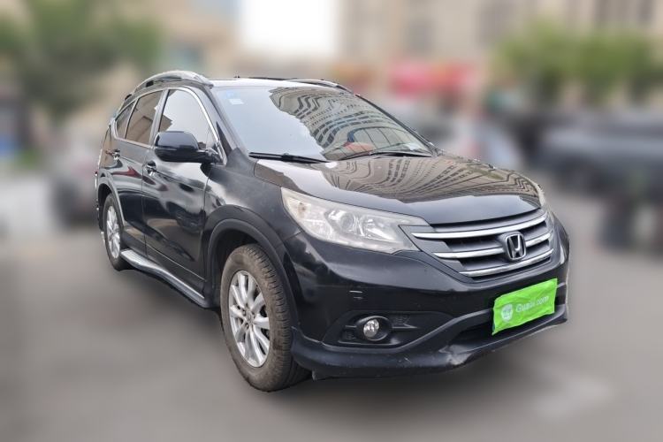 Used Honda CR-V 2013 2.0L 2WD Classic Edition Front Right 45 Deg