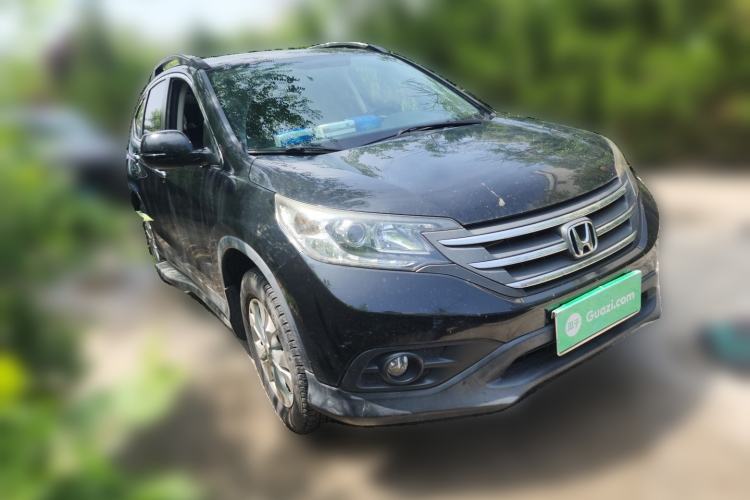 Used Honda CR-V 2013 2.4L two-wheel drive luxury version Front Right 45 Deg
