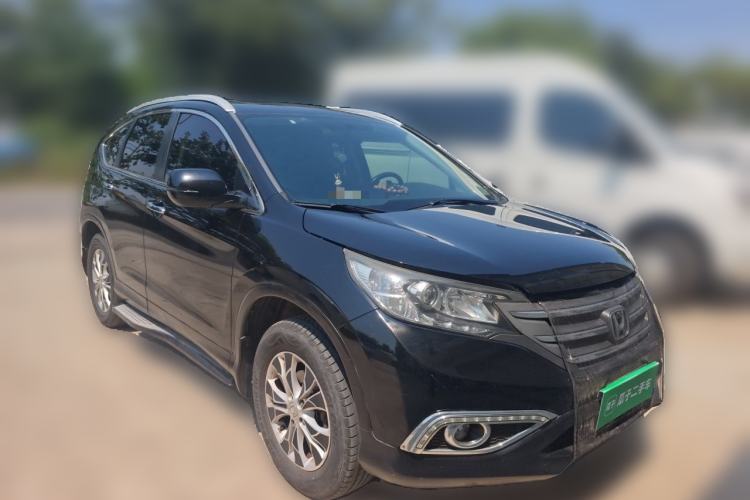Used Honda CR-V 2013 2.4L two-wheel drive luxury version Front Right 45 Deg