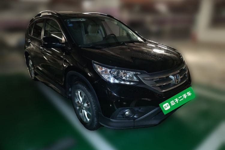 Used Honda CR-V 2013 2.4L two-wheel drive luxury version Front Right 45 Deg