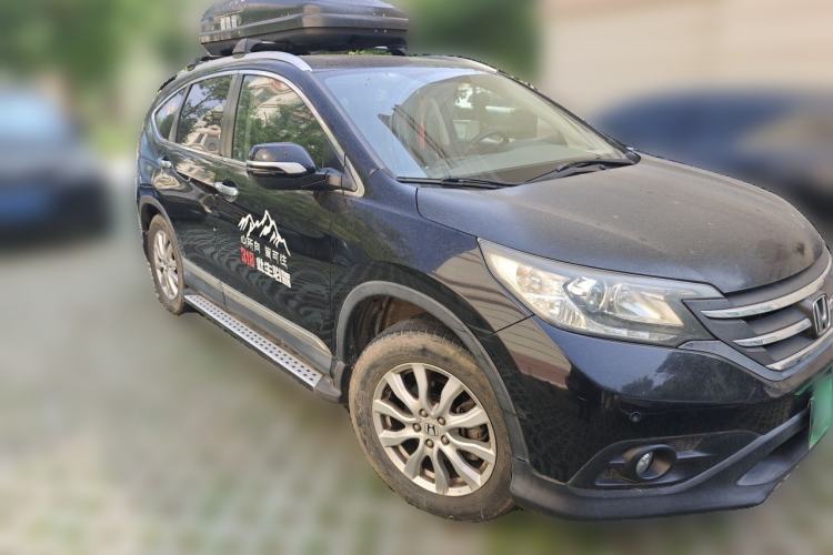 Used Honda CR-V 2013 2.0L 2WD Classic Edition Front Right 45 Deg