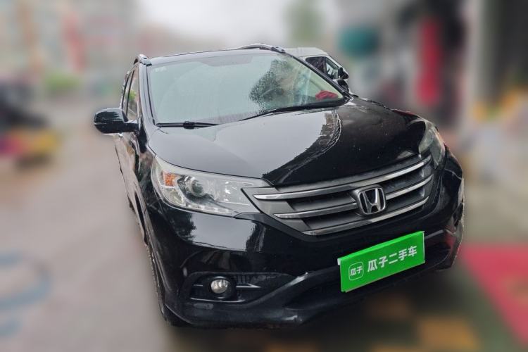 Used Honda CR-V 2013 2.4L two-wheel drive luxury version Front Right 45 Deg