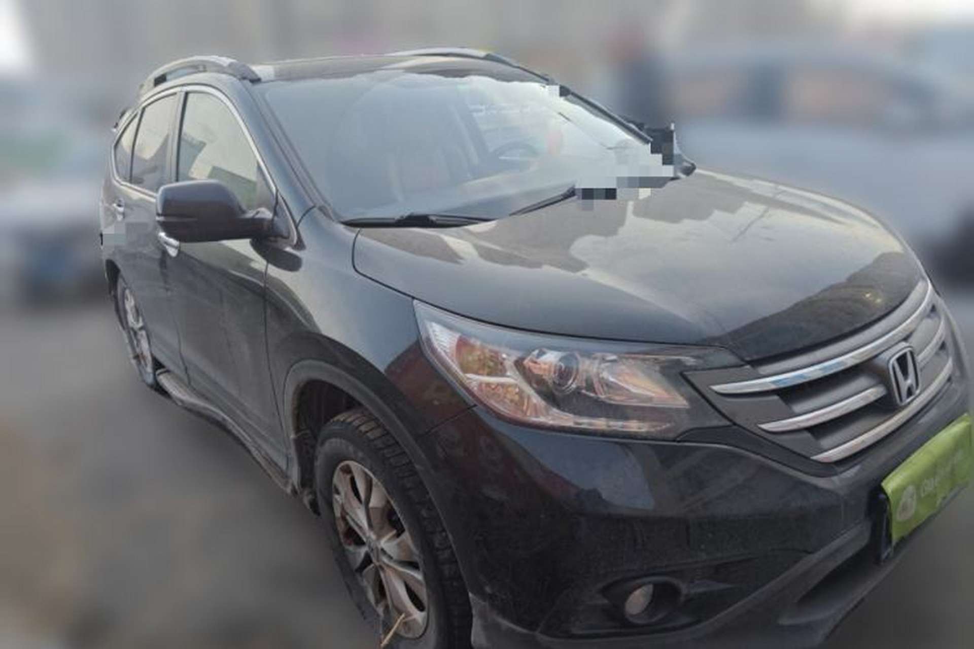 Used Honda CR-V 2013 2.4L two-wheel drive luxury version Front Right 45 Deg