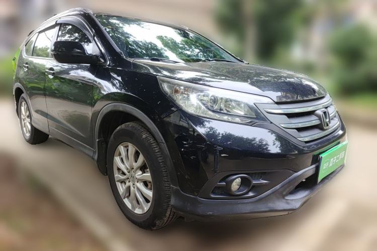 Used Honda CR-V 2013 2.0L 2WD Classic Edition Front Right 45 Deg