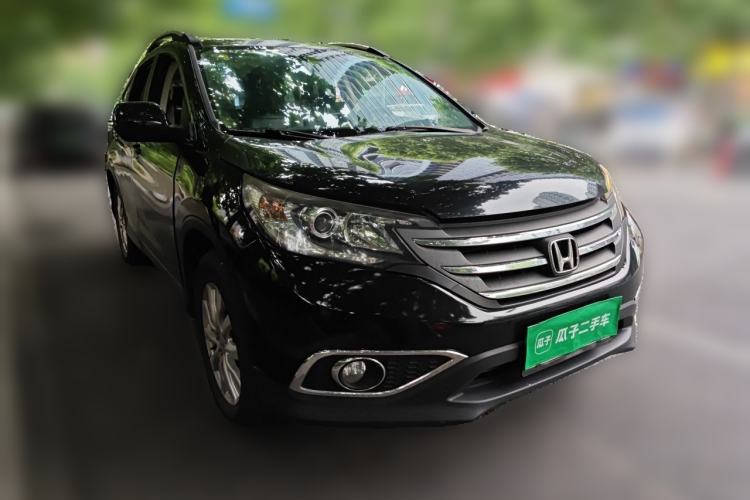 Used Honda CR-V 2013 2.0L 2WD Classic Edition Front Right 45 Deg