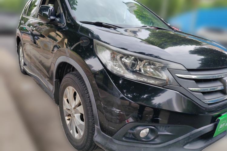 Used Honda CR-V 2013 2.4L two-wheel drive luxury version Front Right 45 Deg