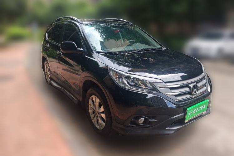 Used Honda CR-V 2013 2.4L two-wheel drive luxury version Front Right 45 Deg