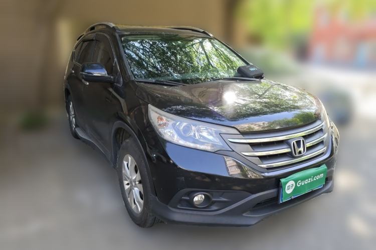 Used Honda CR-V 2013 2.4L two-wheel drive luxury version Front Right 45 Deg
