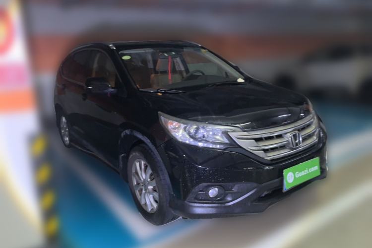 Used Honda CR-V 2013 2.0L 2WD Classic Edition Front Right 45 Deg