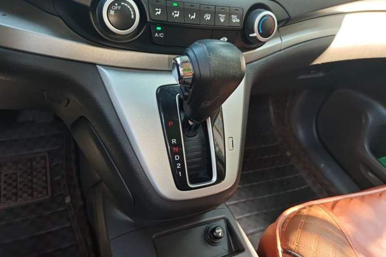 Used Honda CR-V 2013 2.0L 2WD Classic Edition Gear Lever
