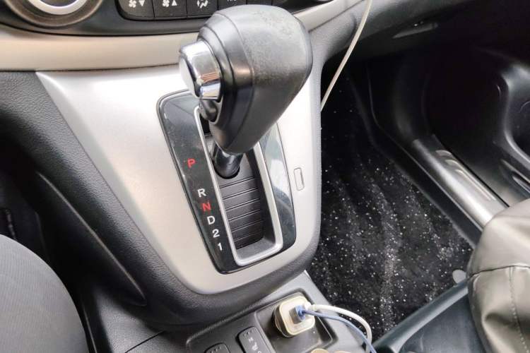 Used Honda CR-V 2013 2.4L two-wheel drive luxury version Gear Lever