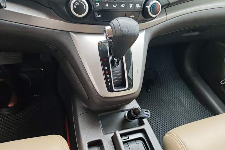 Used Honda CR-V 2013 2.0L 2WD Classic Edition Gear Lever