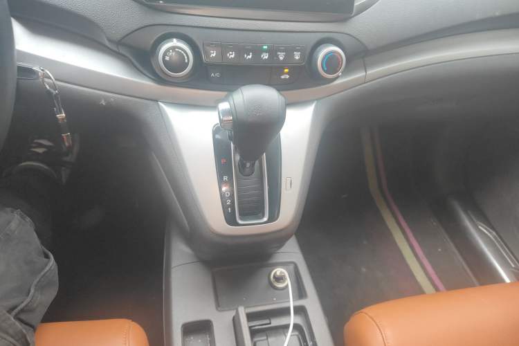 Used Honda CR-V 2013 2.0L 2WD Classic Edition Gear Lever