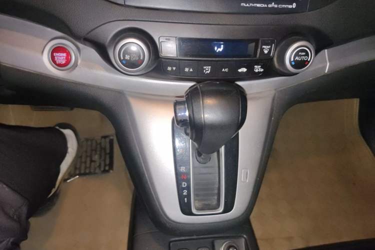 Used Honda CR-V 2013 2.4L two-wheel drive luxury version Gear Lever
