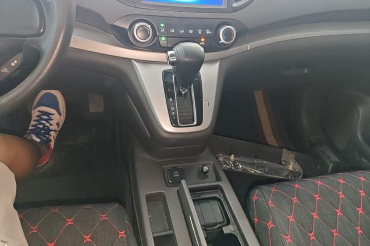 Used Honda CR-V 2013 2.0L 2WD Classic Edition Gear Lever