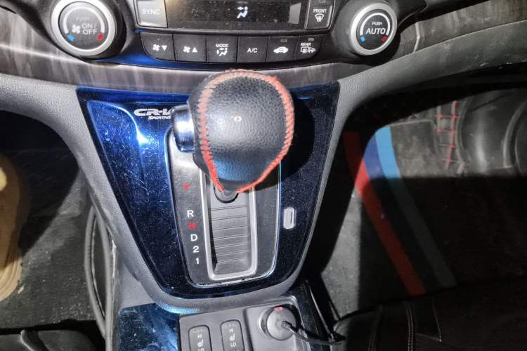Used Honda CR-V 2013 2.4L Four-Wheel Drive Prestige Edition Gear Lever