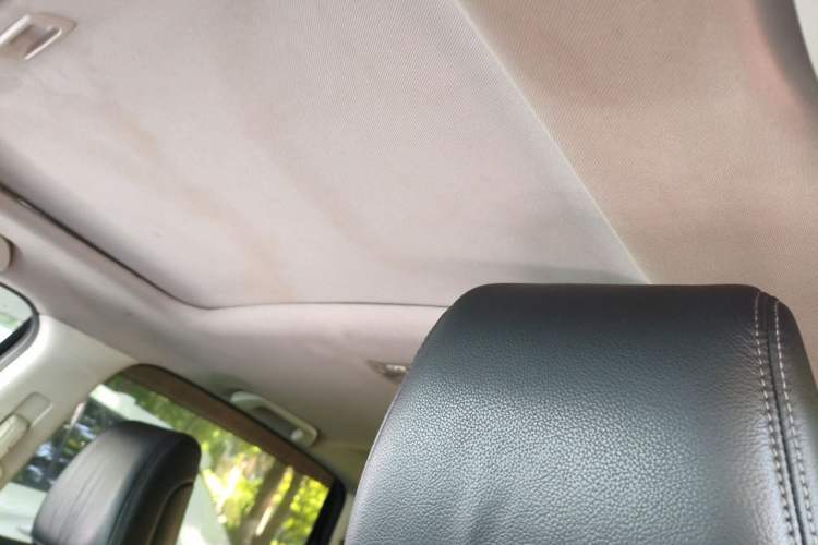 Used Honda CR-V 2013 2.4L four-wheel drive luxury version Headliner