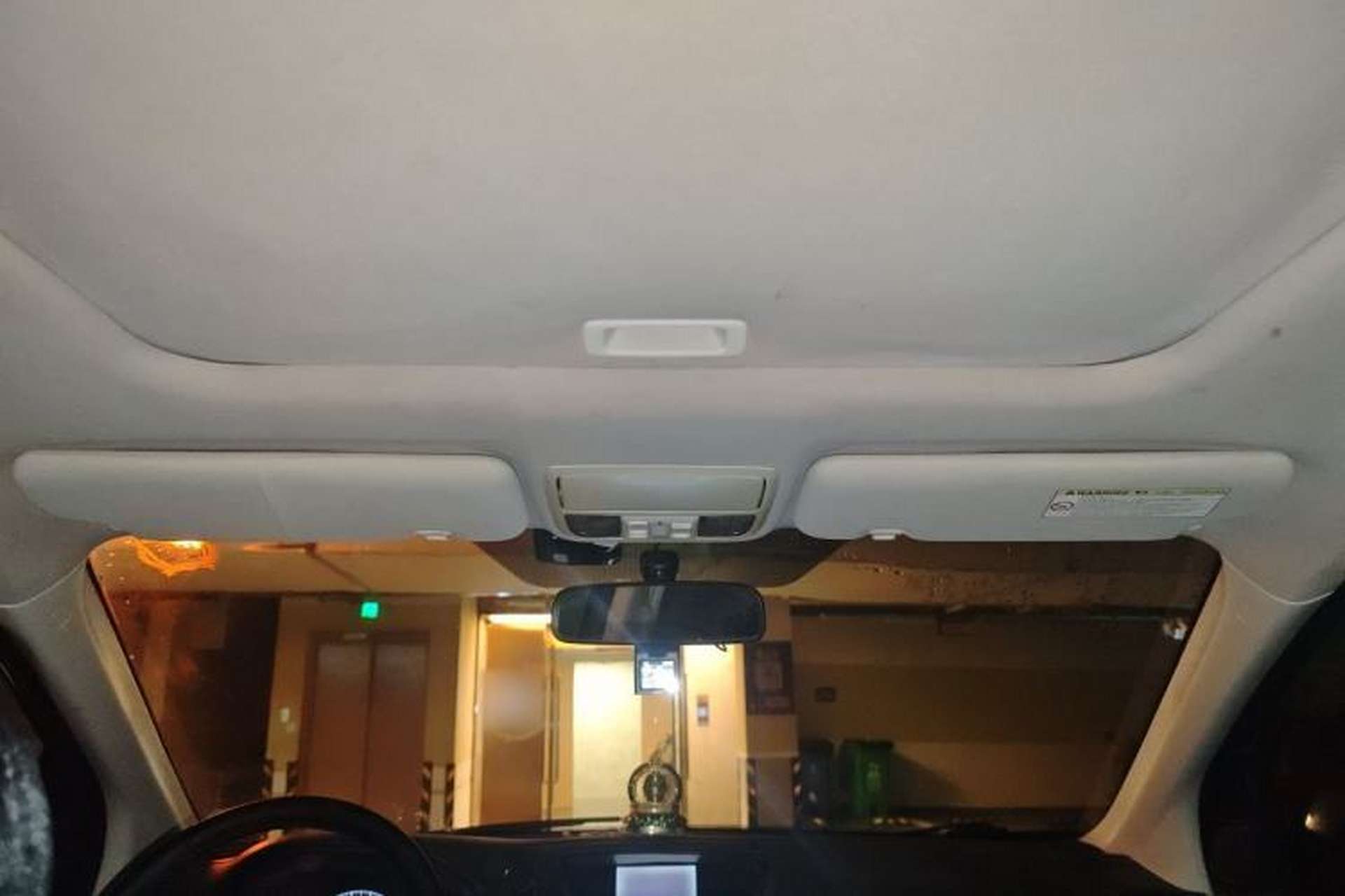 Used Honda CR-V 2013 2.4L four-wheel drive luxury version Headliner