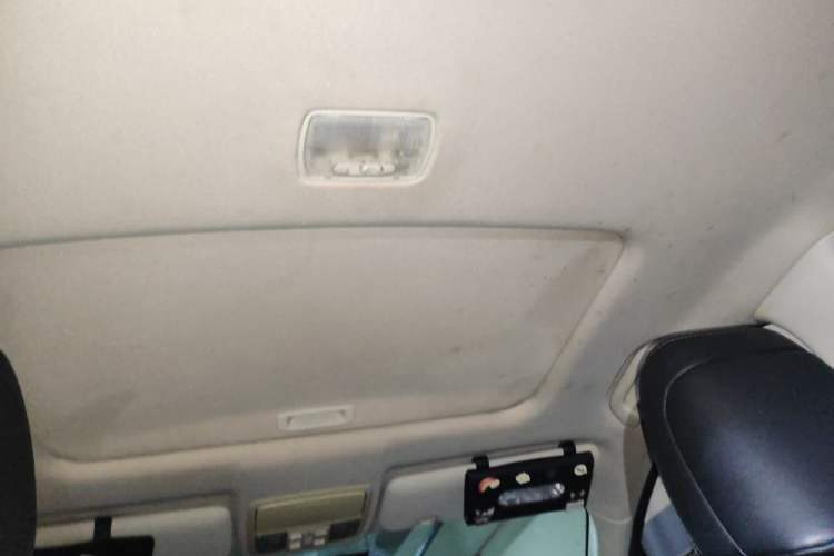 Used Honda CR-V 2013 2.4L four-wheel drive luxury version Headliner