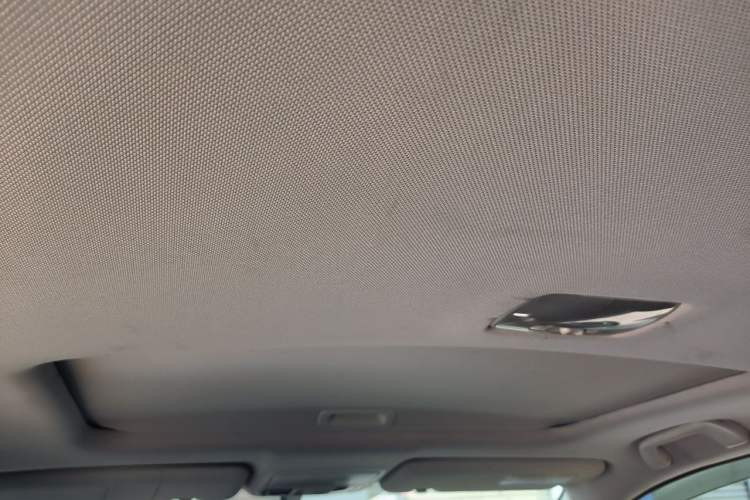 Used Honda CR-V 2013 2.4L four-wheel drive luxury version Headliner