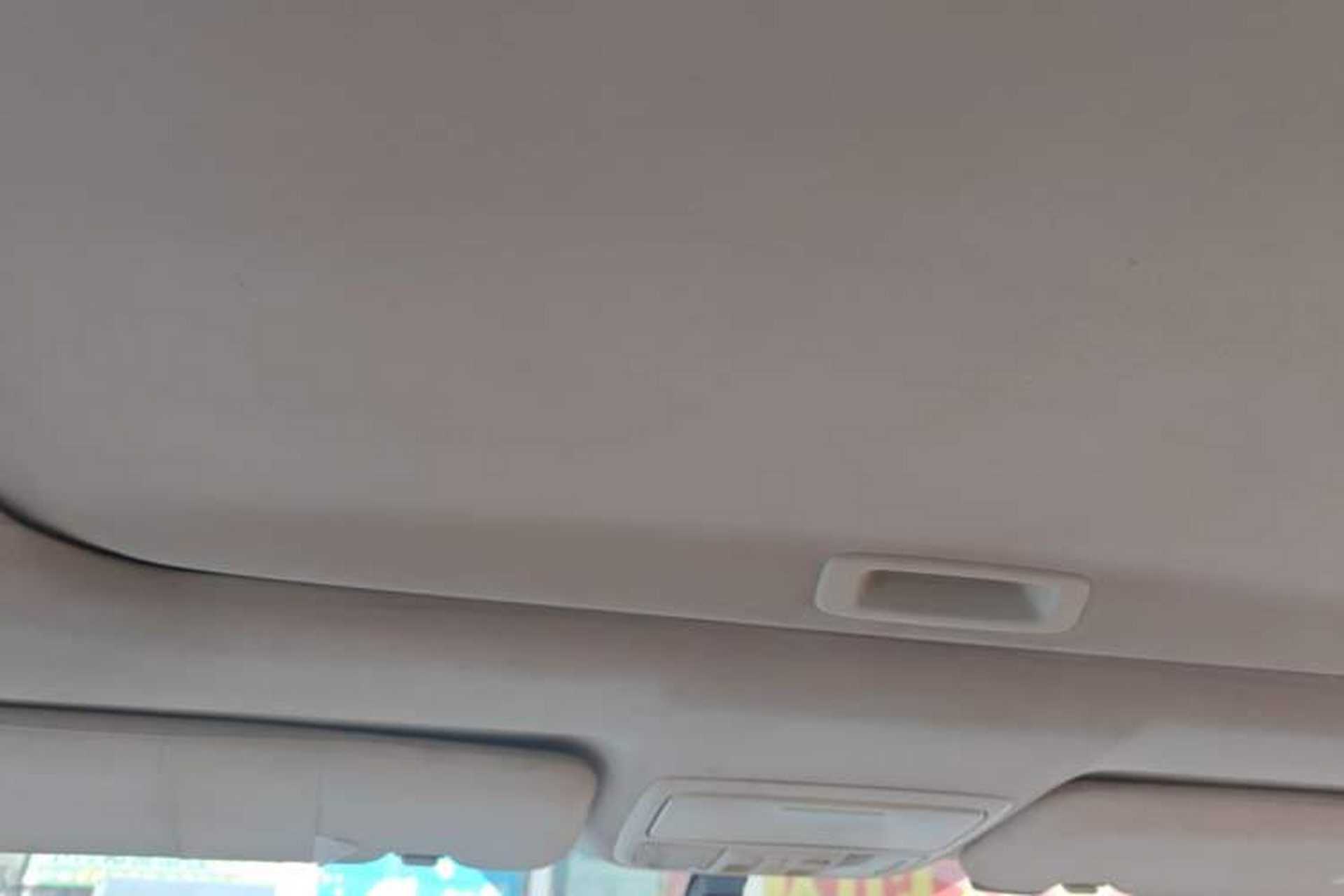 Used Honda CR-V 2013 2.4L two-wheel drive luxury version Headliner