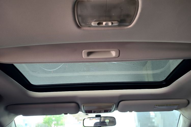 Used Honda CR-V 2013 2.4L four-wheel drive luxury version Headliner
