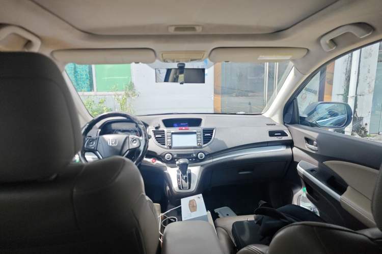 Used Honda CR-V 2013 2.4L four-wheel drive luxury version Headliner