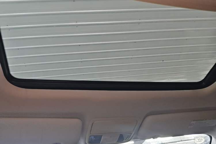 Used Honda CR-V 2013 2.0L 2WD Classic Edition Headliner