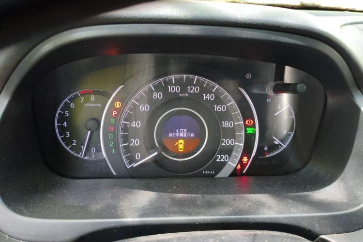Used Honda CR-V 2013 2.4L four-wheel drive luxury version Instrument Cluster