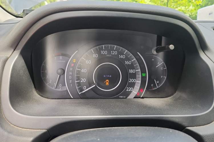 Used Honda CR-V 2013 2.4L two-wheel drive luxury version Instrument Cluster