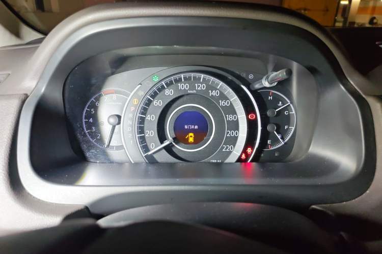 Used Honda CR-V 2013 2.4L two-wheel drive luxury version Instrument Cluster