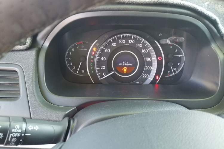 Used Honda CR-V 2013 2.4L four-wheel drive luxury version Instrument Cluster
