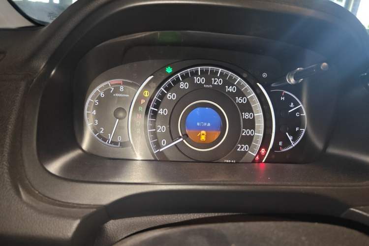 Used Honda CR-V 2013 2.4L two-wheel drive luxury version Instrument Cluster