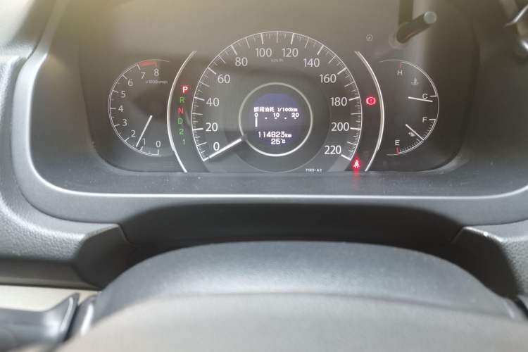 Used Honda CR-V 2013 2.4L four-wheel drive luxury version Instrument Cluster
