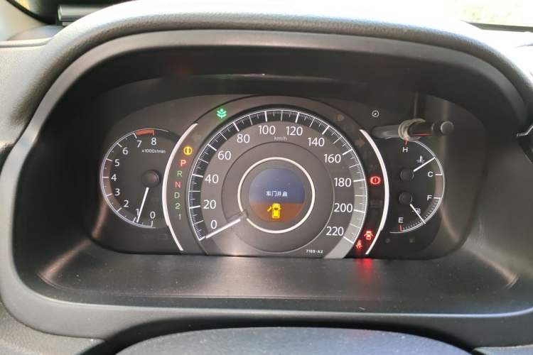 Used Honda CR-V 2013 2.4L two-wheel drive luxury version Instrument Cluster