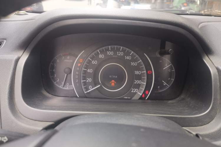 Used Honda CR-V 2013 2.4L four-wheel drive luxury version Instrument Cluster