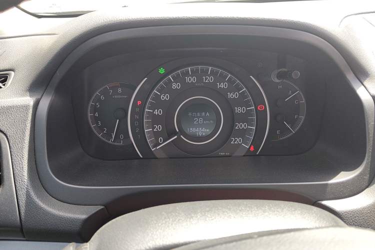 Used Honda CR-V 2013 2.4L four-wheel drive luxury version Instrument Cluster