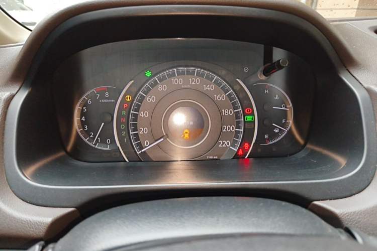 Used Honda CR-V 2013 2.4L two-wheel drive luxury version Instrument Cluster
