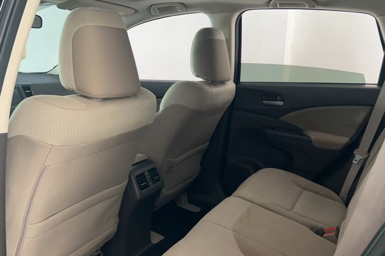 Used Honda CR-V 2013 2.0L 2WD Classic Edition Interior 2