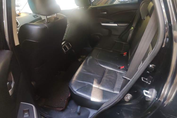 Used Honda CR-V 2013 2.4L four-wheel drive luxury version Interior 4