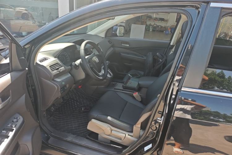 Used Honda CR-V 2013 2.0L 2WD Classic Edition Left Front Seat