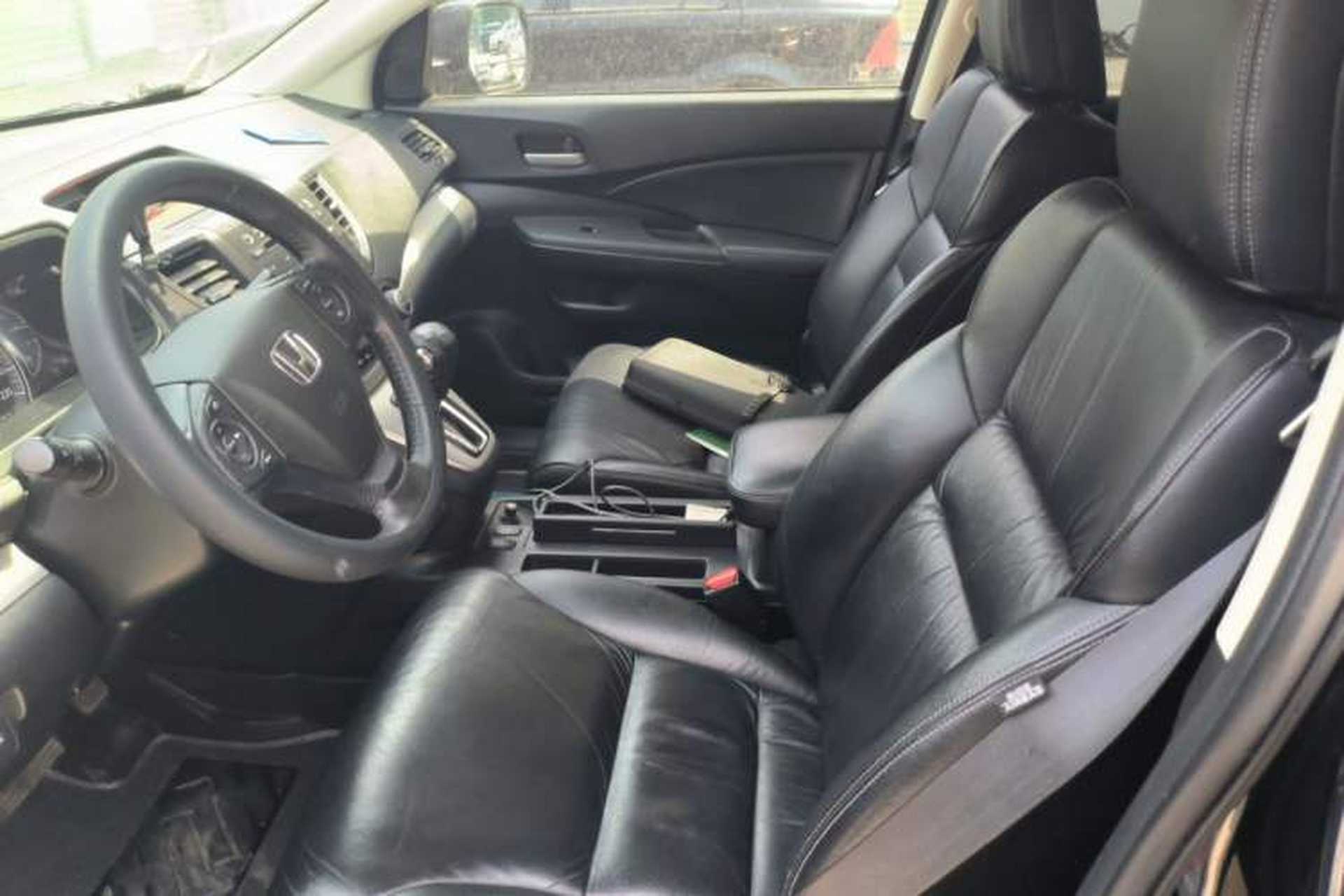 Used Honda CR-V 2013 2.4L four-wheel drive luxury version Left Front Seat