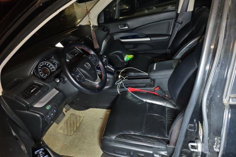 Used Honda CR-V 2013 2.4L four-wheel drive luxury version Left Front Seat