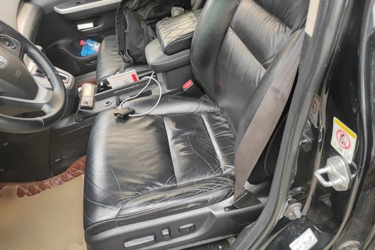 Used Honda CR-V 2013 2.4L four-wheel drive luxury version Left Front Seat