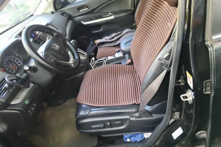 Used Honda CR-V 2013 2.4L two-wheel drive luxury version Left Front Seat