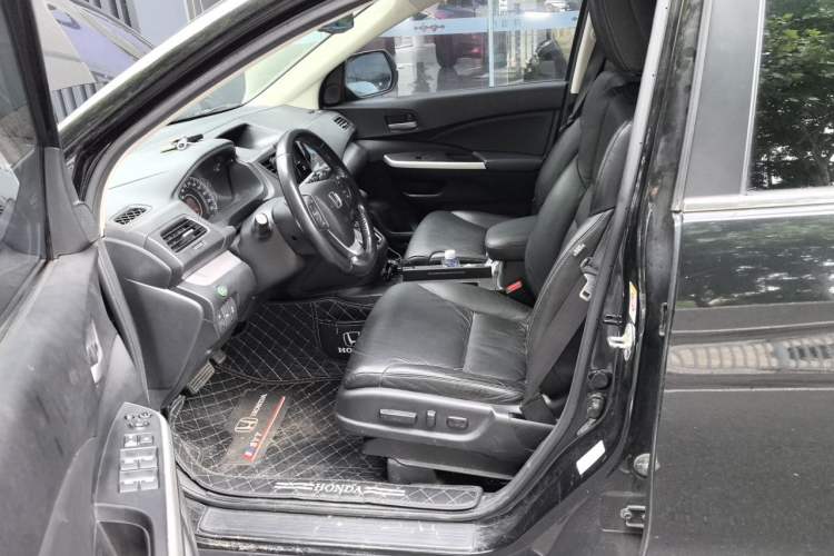 Used Honda CR-V 2013 2.4L four-wheel drive luxury version Left Front Seat