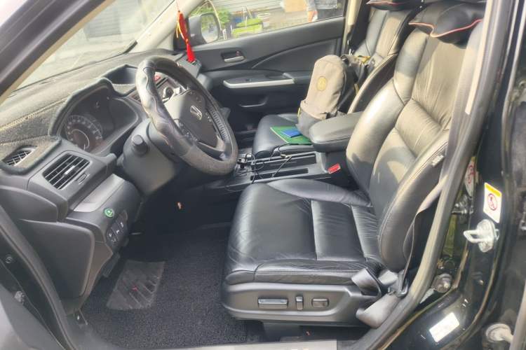 Used Honda CR-V 2013 2.4L two-wheel drive luxury version Left Front Seat