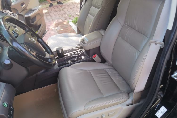 Used Honda CR-V 2013 2.4L four-wheel drive luxury version Left Front Seat