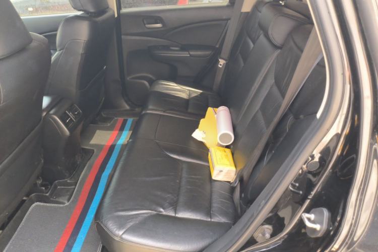 Used Honda CR-V 2013 2.4L four-wheel drive luxury version Left Rear Seat